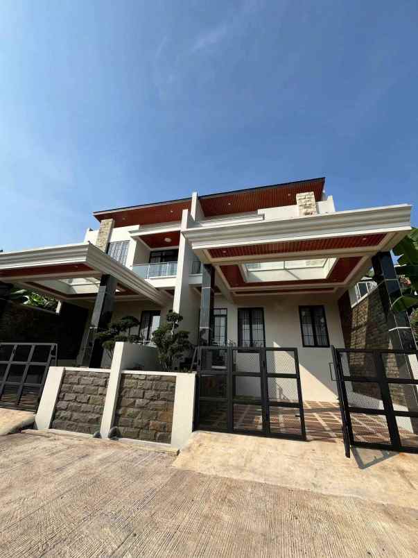 dijual rumah pasadena