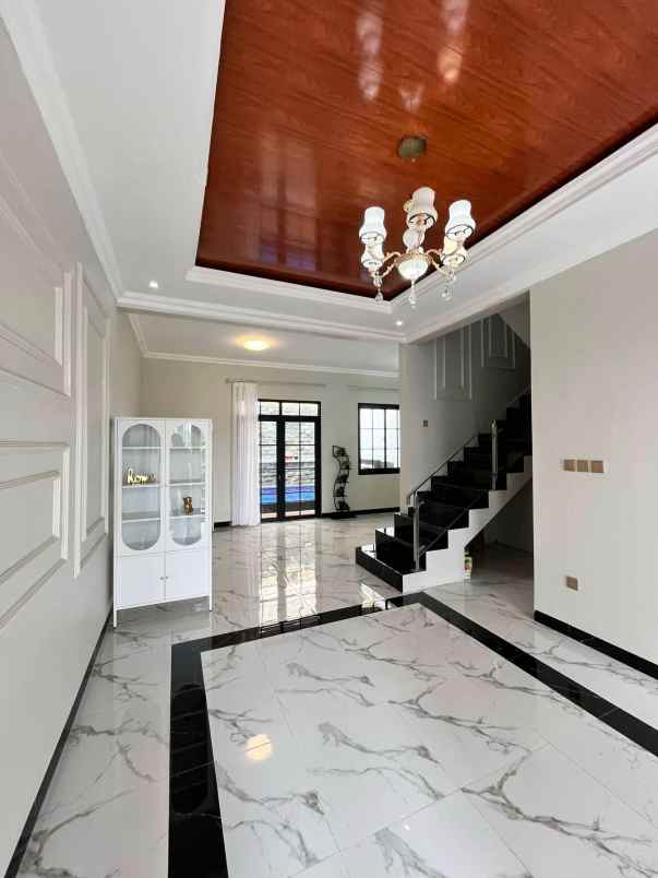 dijual rumah pasadena