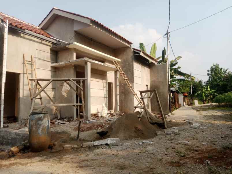 dijual rumah pasir putih sawangan