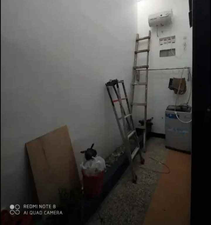 dijual rumah pd pesantren belakang mako