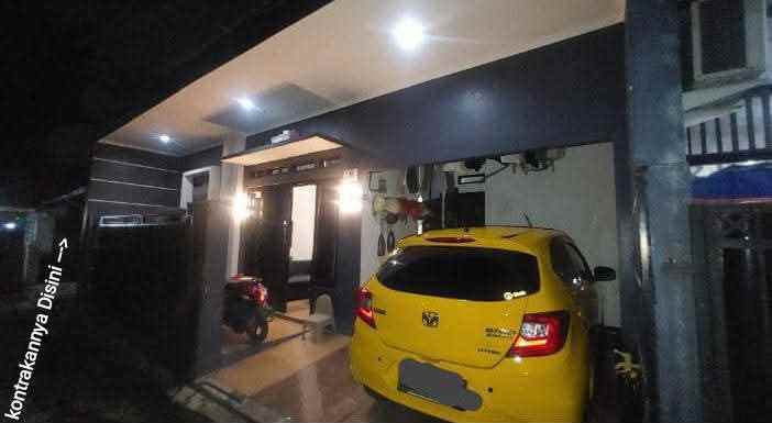 dijual rumah pd pesantren belakang mako