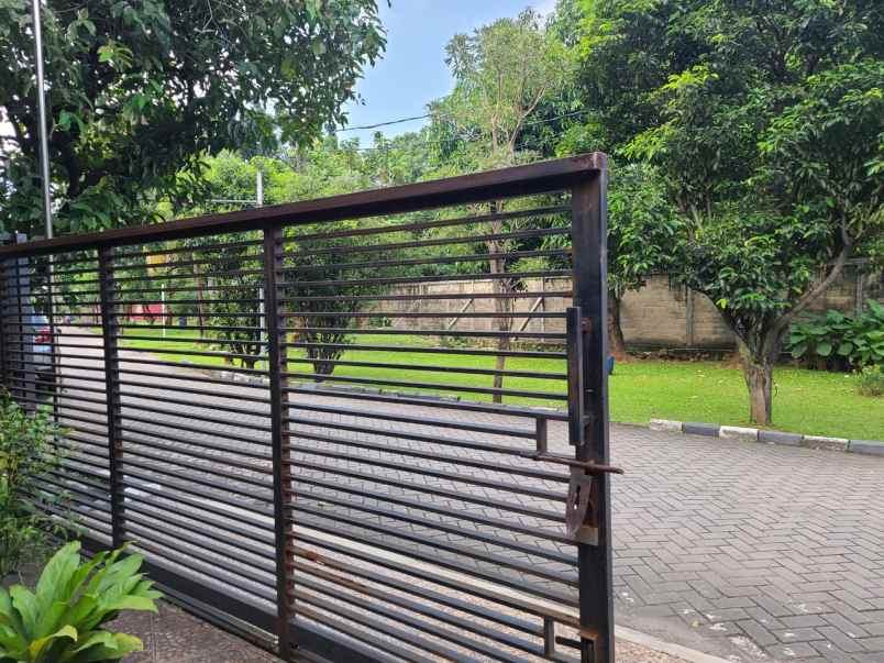 dijual rumah pekayon bekasi selatan