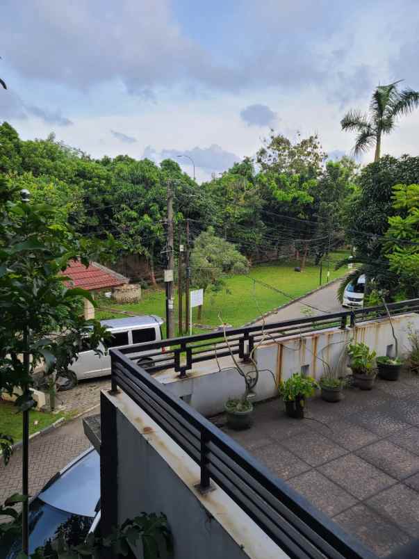 dijual rumah pekayon bekasi selatan