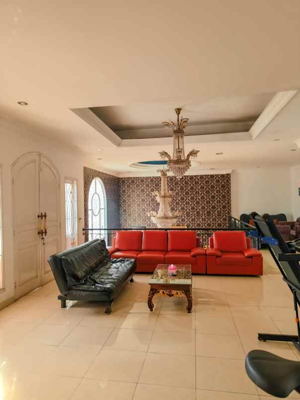 dijual rumah persada kemala jaka permai