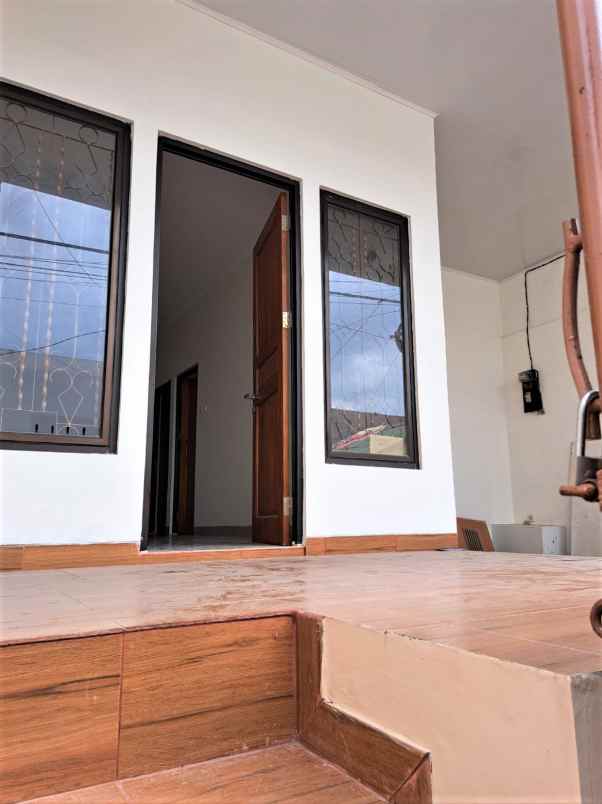 dijual rumah perumahan harapan baru ii