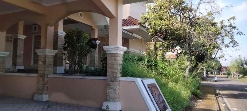 dijual rumah perumahan pesona merapi