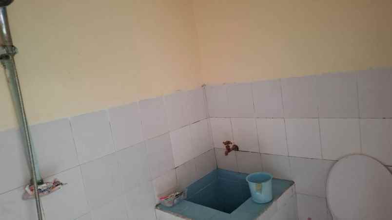 dijual rumah perumahan putri juanda