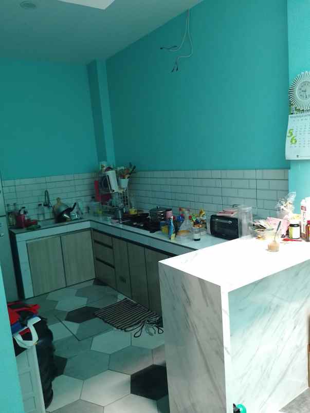 dijual rumah perumahan wisteria metland