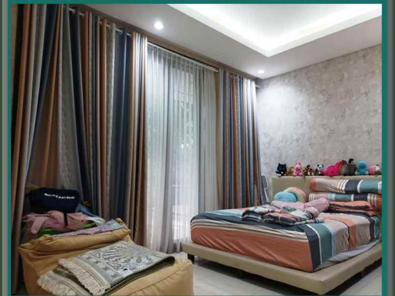 dijual rumah pondok kelapa