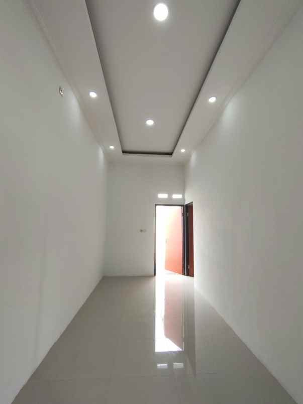 dijual rumah pondok terong cipayung depok