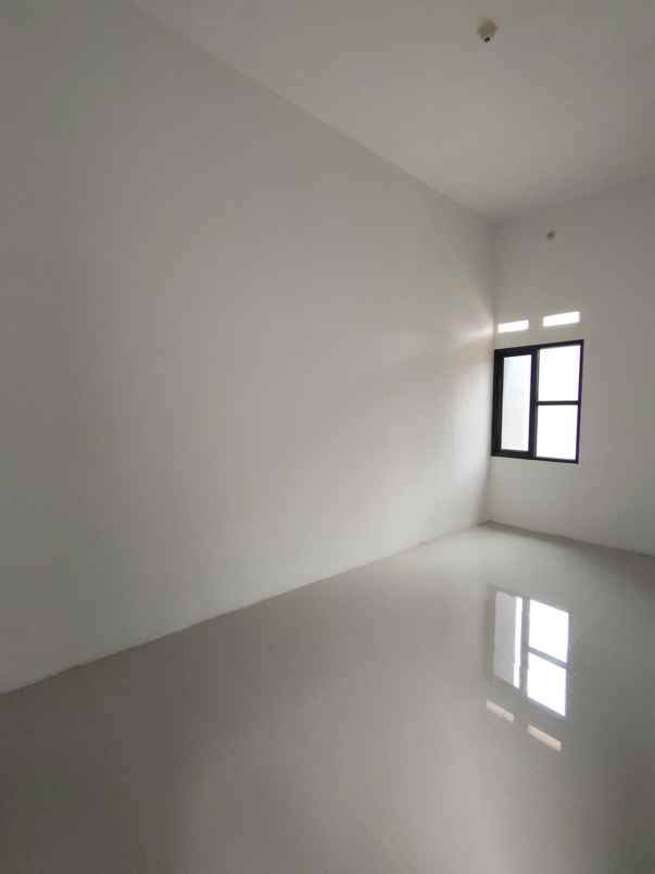 dijual rumah pondok terong cipayung depok