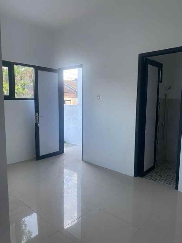 dijual rumah pratista antapani bandung