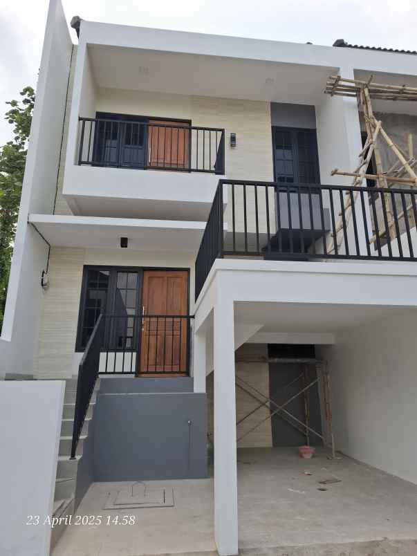 dijual rumah pudakpayung banyumanik