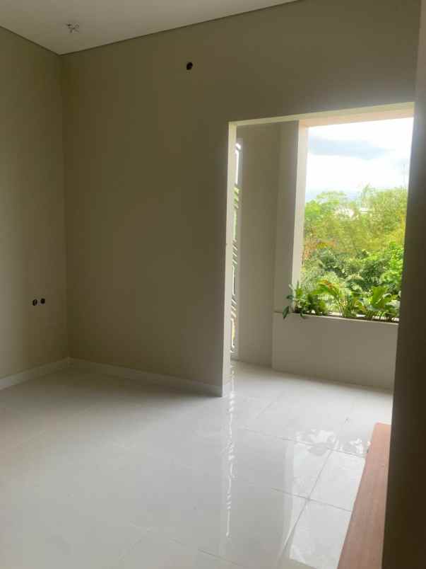 dijual rumah pugeran