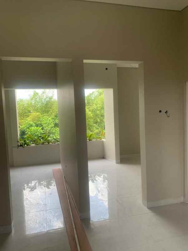 dijual rumah pugeran