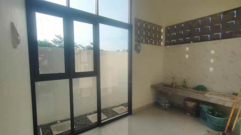 dijual rumah purwomartani