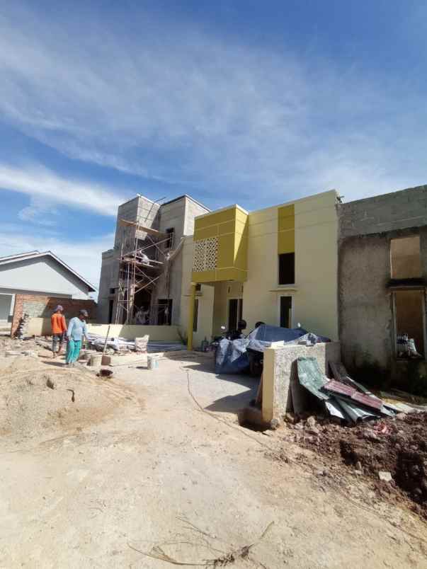 dijual rumah rajabasa