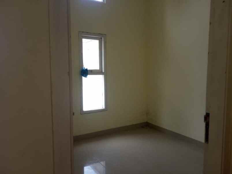 dijual rumah rajabasa