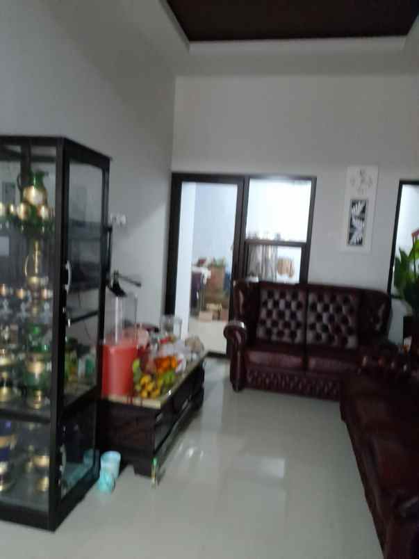 dijual rumah ready di kendeng sampangan semarang