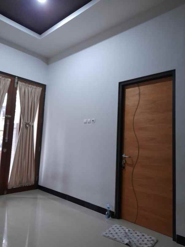 dijual rumah ready di kendeng sampangan semarang