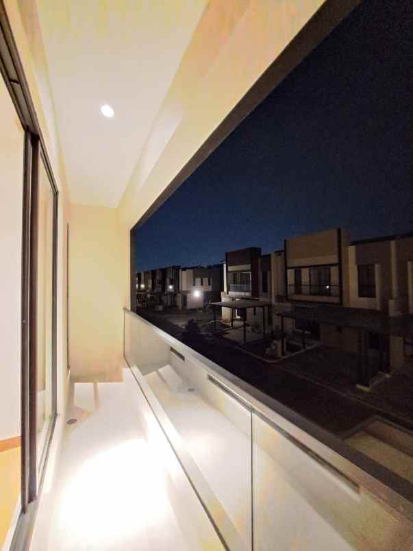 dijual rumah rumah baru di cluster