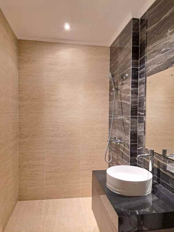 dijual rumah rumah baru di cluster