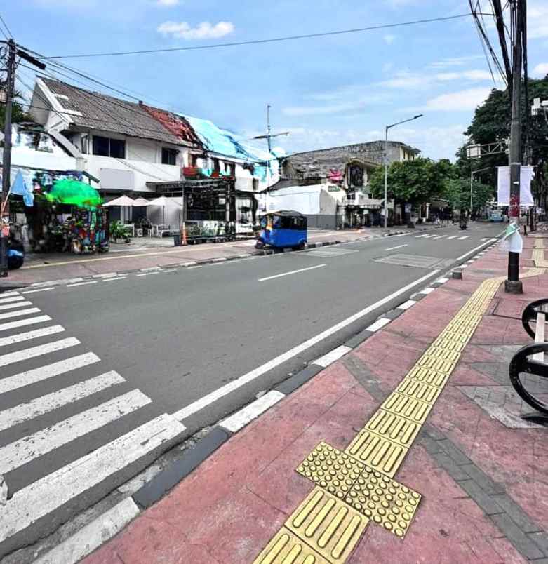 dijual rumah salemba tengah paseban