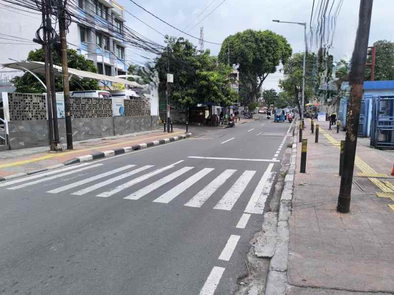 dijual rumah salemba tengah paseban