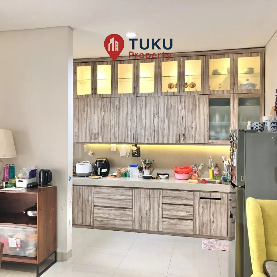 dijual rumah savia bsd bonus kitchen set