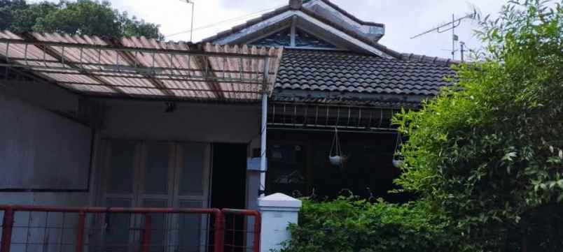 dijual rumah sayap jl pajajaran kota