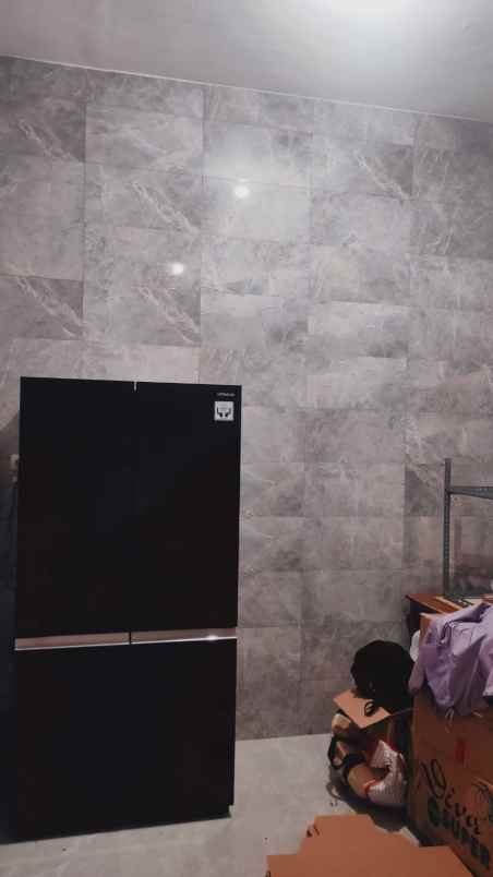 dijual rumah semampir tenga