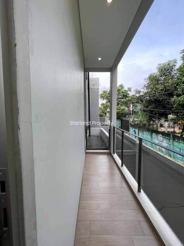 dijual rumah serpong tangerang selatan