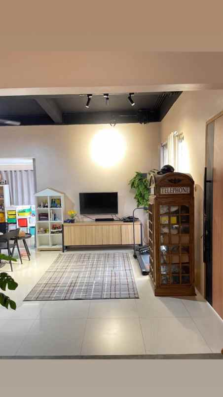 dijual rumah seruni hill