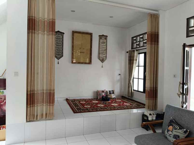 dijual rumah siap huni lokasi sawojajar