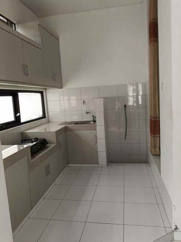 dijual rumah siap huni lokasi sawojajar