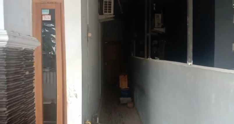 dijual rumah sidomoyo