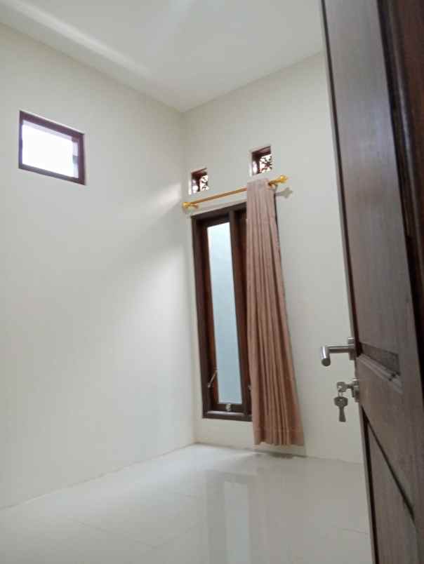 dijual rumah sukoharjo ngaglik sleman