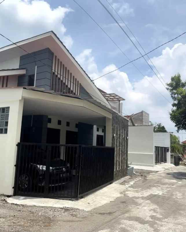 dijual rumah sukoharjo ngaglik sleman