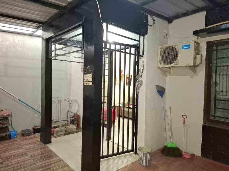 dijual rumah sumbersari