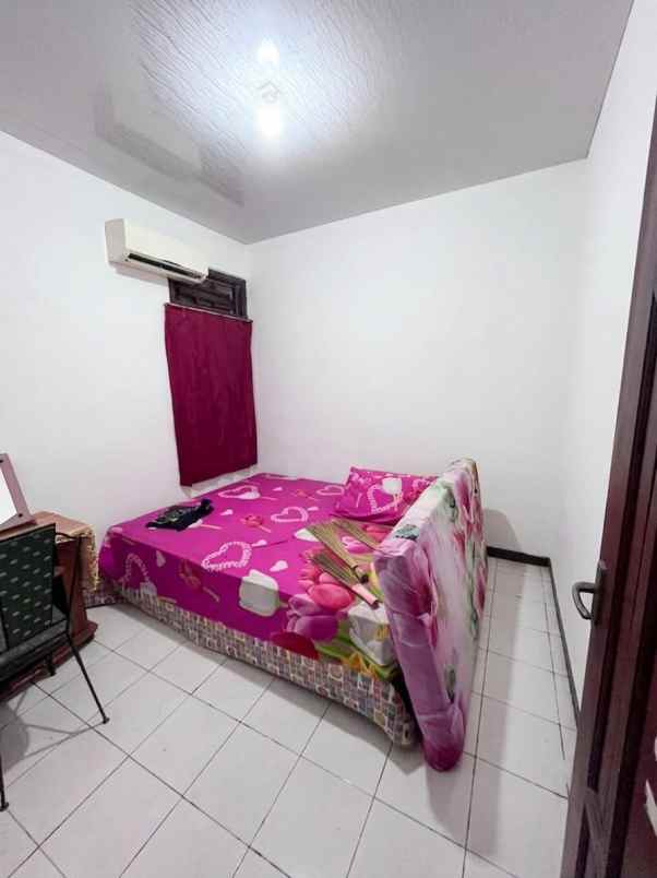 dijual rumah taman pondok legi