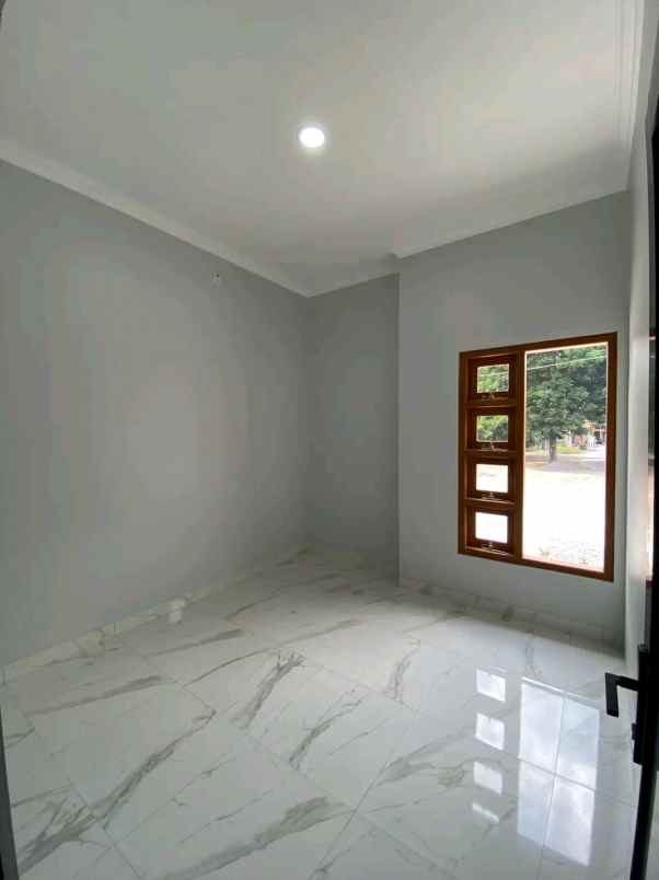 dijual rumah tamanmartani