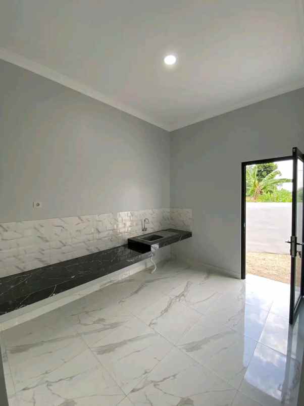 dijual rumah tamanmartani