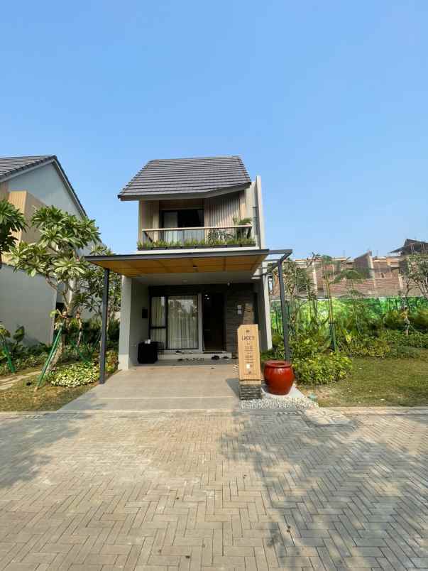 dijual rumah the forestine citra 8