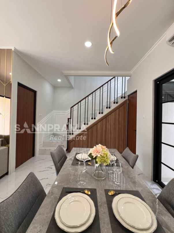 dijual rumah tirtajaya