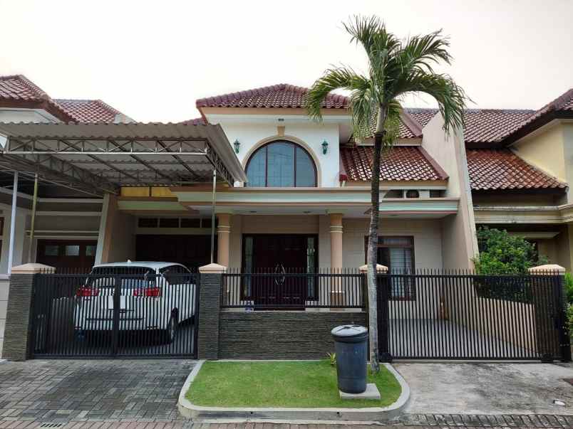 dijual rumah villa bukit mas dukuh