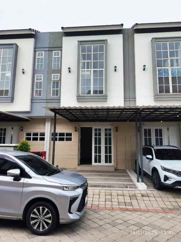 dijual rumah wisata bukit mas
