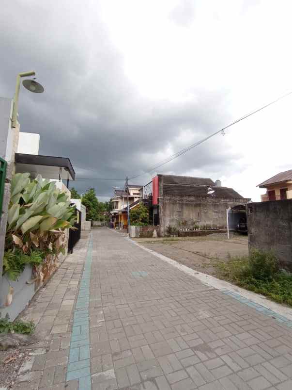 dijual tanah ganjuran condog catur