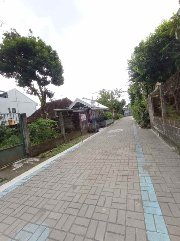 dijual tanah ganjuran condog catur