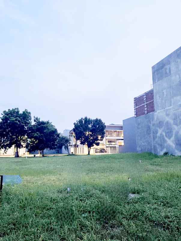 dijual tanah imperial golf pakuwon indah