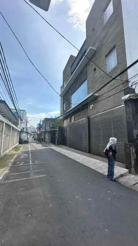 dijual tanah kebon sirih